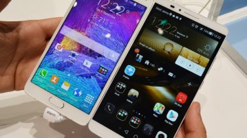 Cyber Monday Deals on Samsung Galaxy Note 5 and Huawei Ascend Mate 8: Which one to buy?