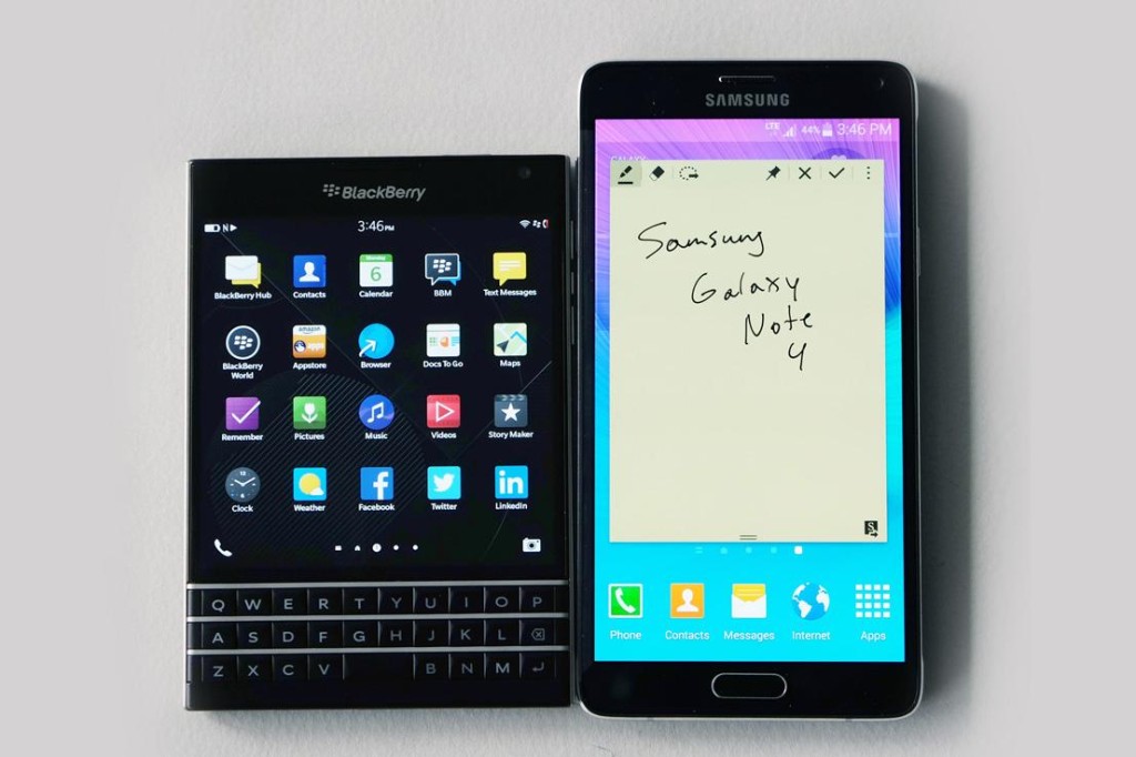BlackBerry-Passport-vs-Galaxy-Note-4_1