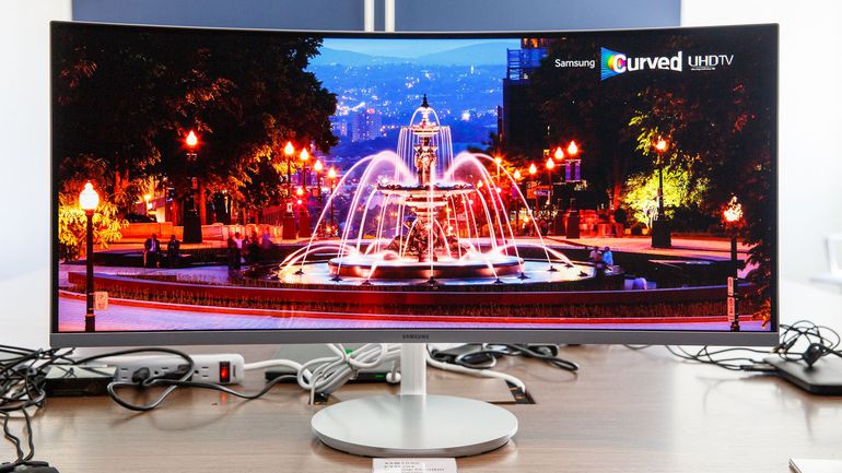 samsung curved monitors