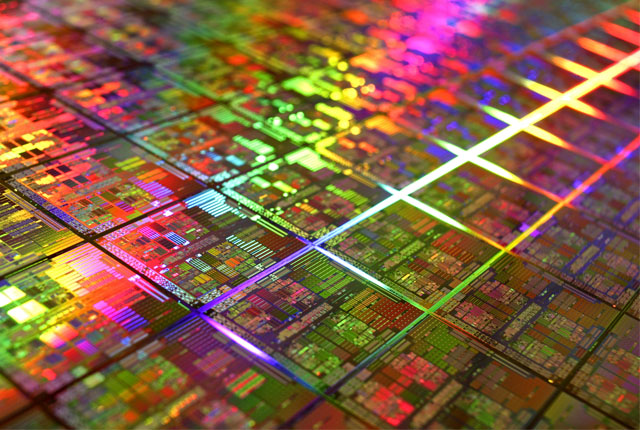 Data Storage and Computing Combined Through a New 3D Chip